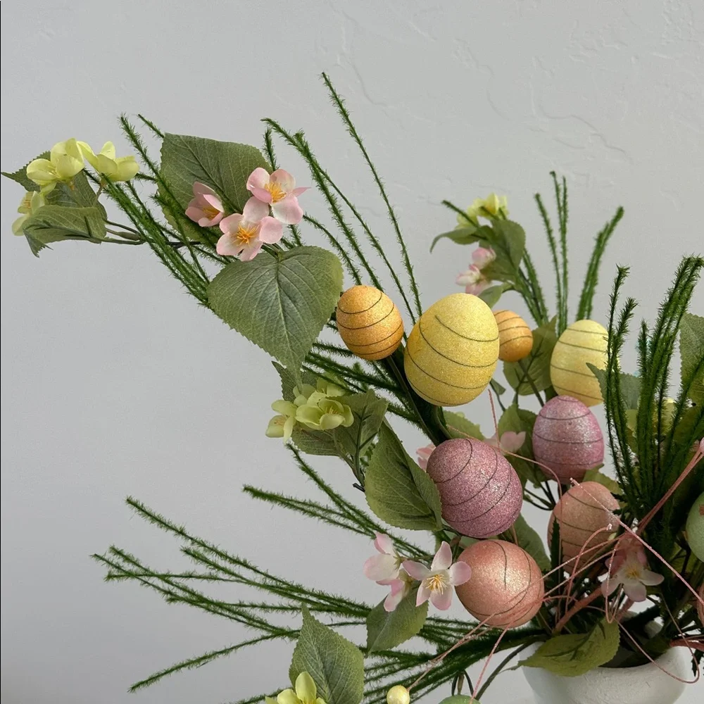 🌸NEW Easter Artificial Floral Arrangement with Yellow and Pink Accents.